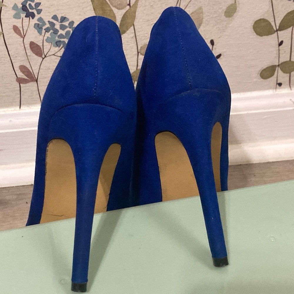 🌸 Sz 8 Express Royal Blue Faux Suede Pointed Toe Stiletto Heels - Picture 4 of 7
